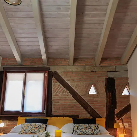 Aista Landetxea Kır Evi Campanchu