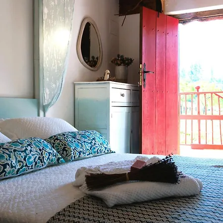 Kır Evi Aista Landetxea