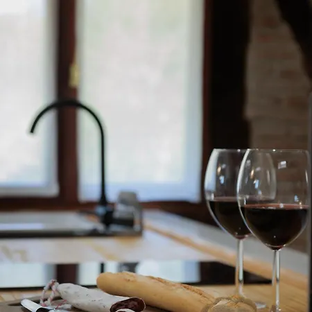 Aista Landetxea Kır Evi *