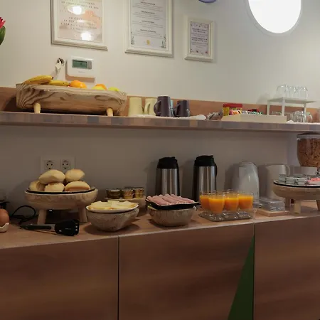 Aista Landetxea * Campanchu